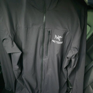 아크테릭스 스쿼미시 후디 블랙 M