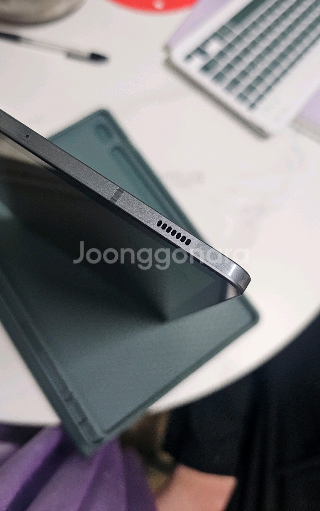 갤럭시 탭 S9(울트라 아닙니다)wifi (키보드 케이스 펜 포함) 팝니다~--1