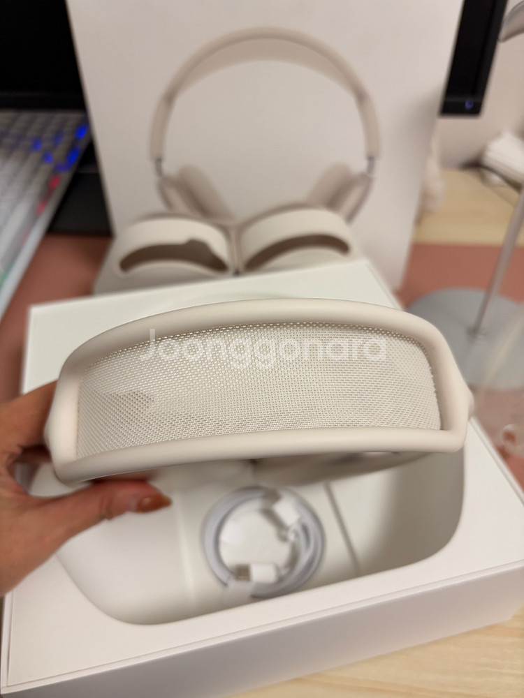 에어팟 맥스2 스타라이트 풀박스 거치대 케이스 포함--3