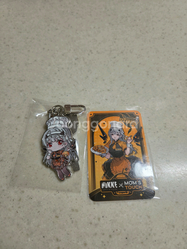 니케 맘터콜라보 모더니아 키링세트--0