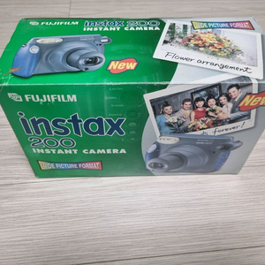 인스탁트 200 카메라 (단종)