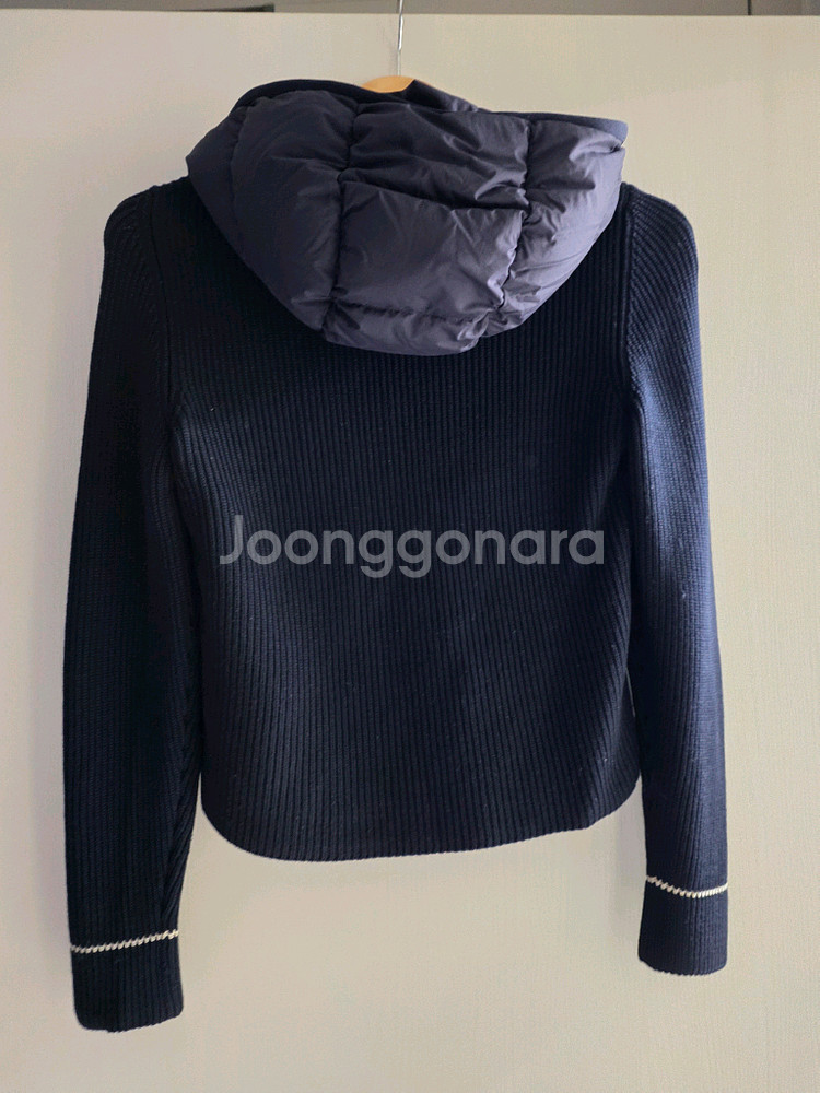 몽클레어 후드 니트패딩 네이비 12y (공용) 성인44가능--1