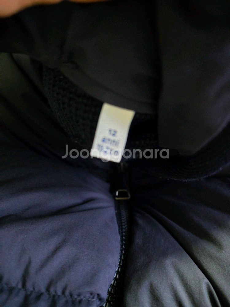 몽클레어 후드 니트패딩 네이비 12y (공용) 성인44가능--4