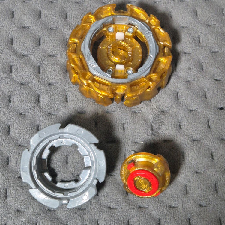 프로미넌스 나이트 베이블레이드 버스트 이미지