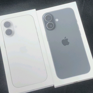 아이폰17 블랙 , 화이트 256g 미개봉 + 강화유리필름