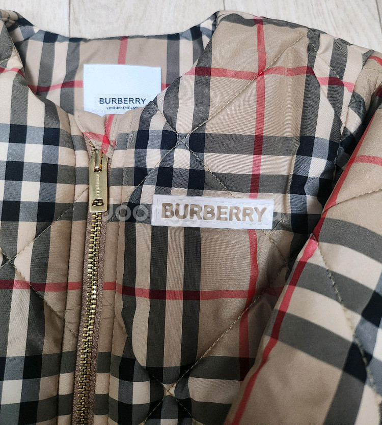 급처.백화점정품.드라이완료) 버버리키즈18m 패딩(~두돌)--3