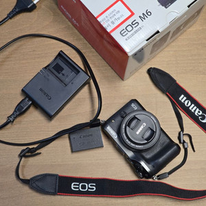 캐논 EOS M6 미러리스 카메라(렌즈2개 22mm,18-55mm)