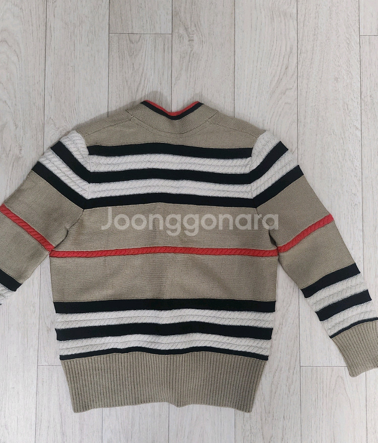 급처.백화점.정품) 버버리키즈4y 가디건(울,캐시미어)--4