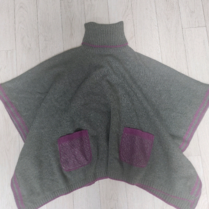 급처.한글택정품.새상품) .펜디키즈 캐시미어 판초