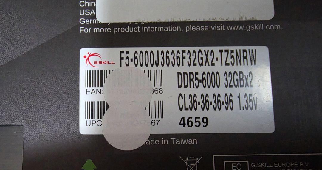 지스킬 DDR5 6000 cl36 64기가킷 화이트 팝니다--1