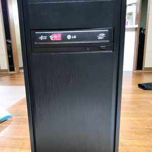 PC 본체(케이블 미연결),모니터,CPU,M/B,그래픽카드, HDD