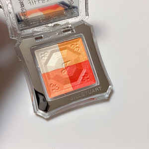 새상품) 질스튜어트 블러셔 8호 쥬시 디저트