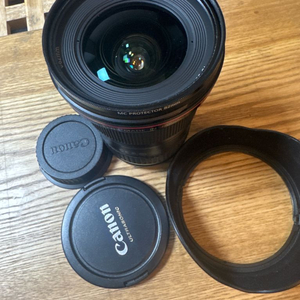 캐논 EF 16-35mm F4LiiUSM 렌즈 신품급
