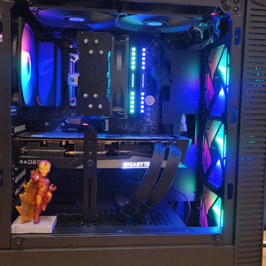 [개인판매] 게임용 완본체 5700x3D 32G 1TB 6700XT