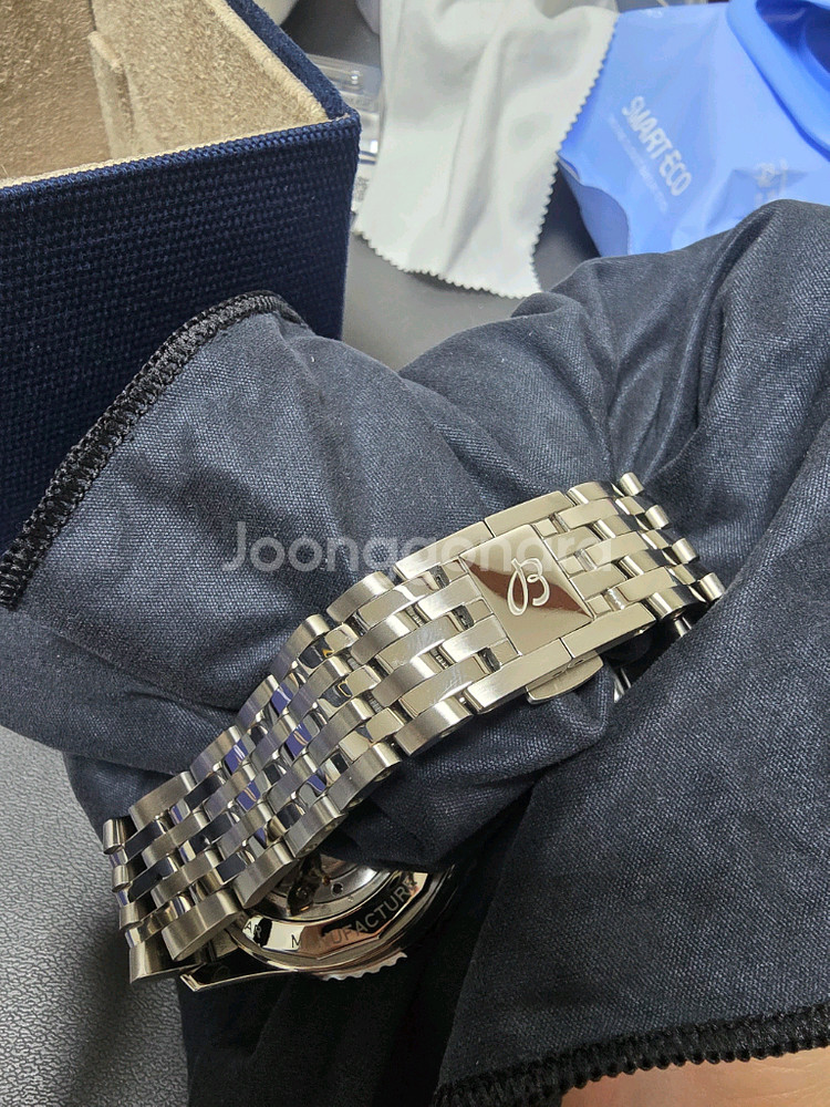 최저가 판매/교환 브라이틀링 네비타이머 검판 43신형--6