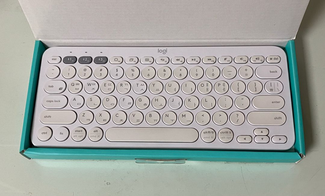 로지텍 K380 블루투스 키보드 화이트 이미지
