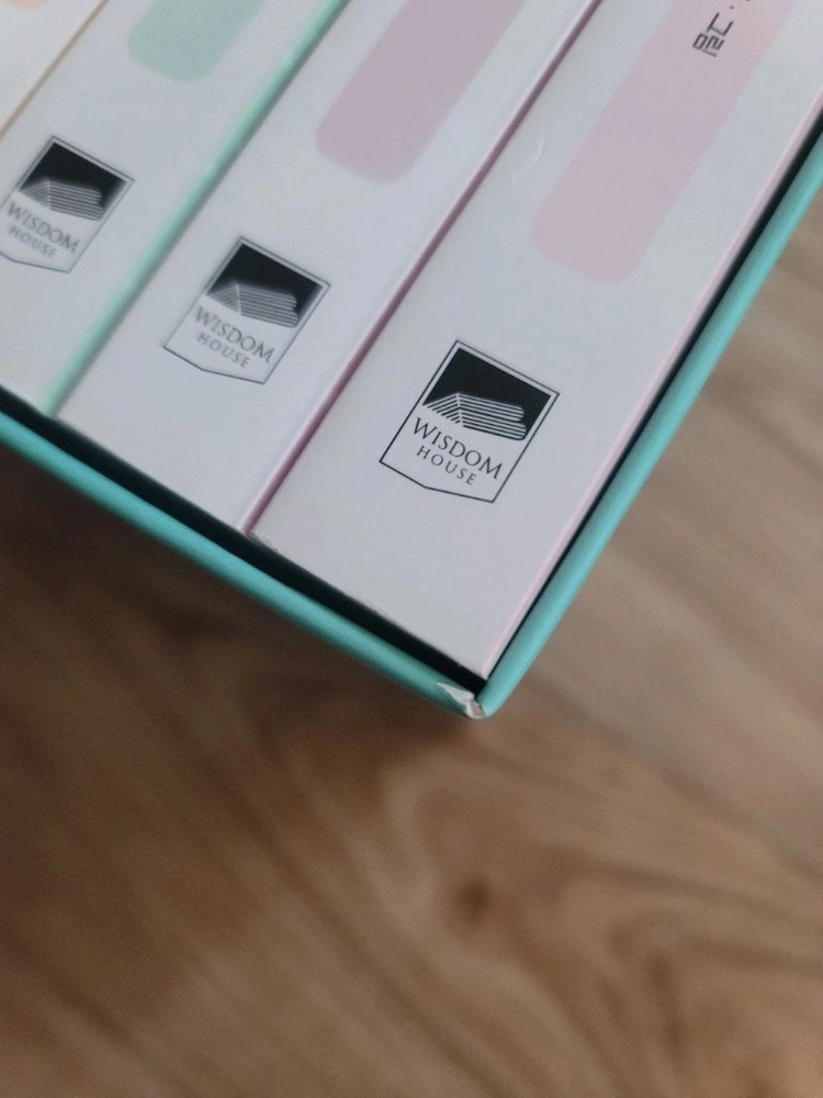 치즈인더트랩 1부, 4부 전권 박스판 이미지