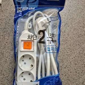 멀티탭 차단형 2구 접지형 1.5m 새제품