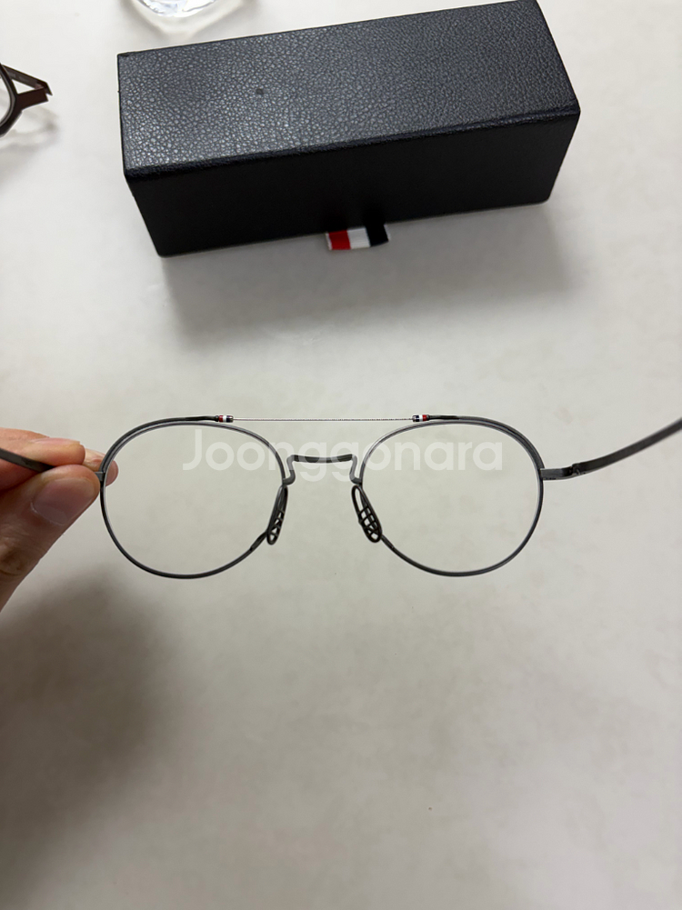 톰브라운 안경테 TBX912 (BLK-SLV) 새제품--1