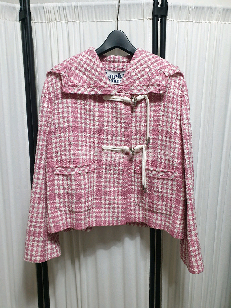 럭키슈에뜨 토글 체크 트위드 자켓/38--0