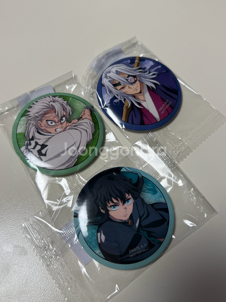 귀멸의 칼날 13주차 특전 캔뱃지 - 기유 텐겐 사네미 교메이 (미개봉)--1