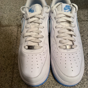 나이키 에어포스 1 '07 화이트 유니버시티 블루 280