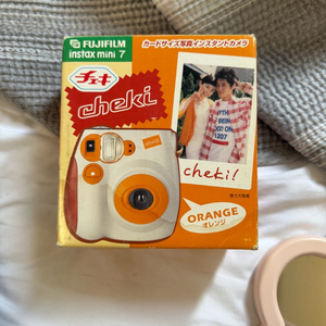인스탁스 미니7 오렌지 컬러 구하기 힘든거 팝니다