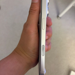 (자급제,실사용X)아이폰16프로 256G 화이트