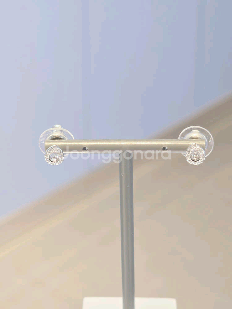 (새상품) 스와로브스키 귀걸이--3