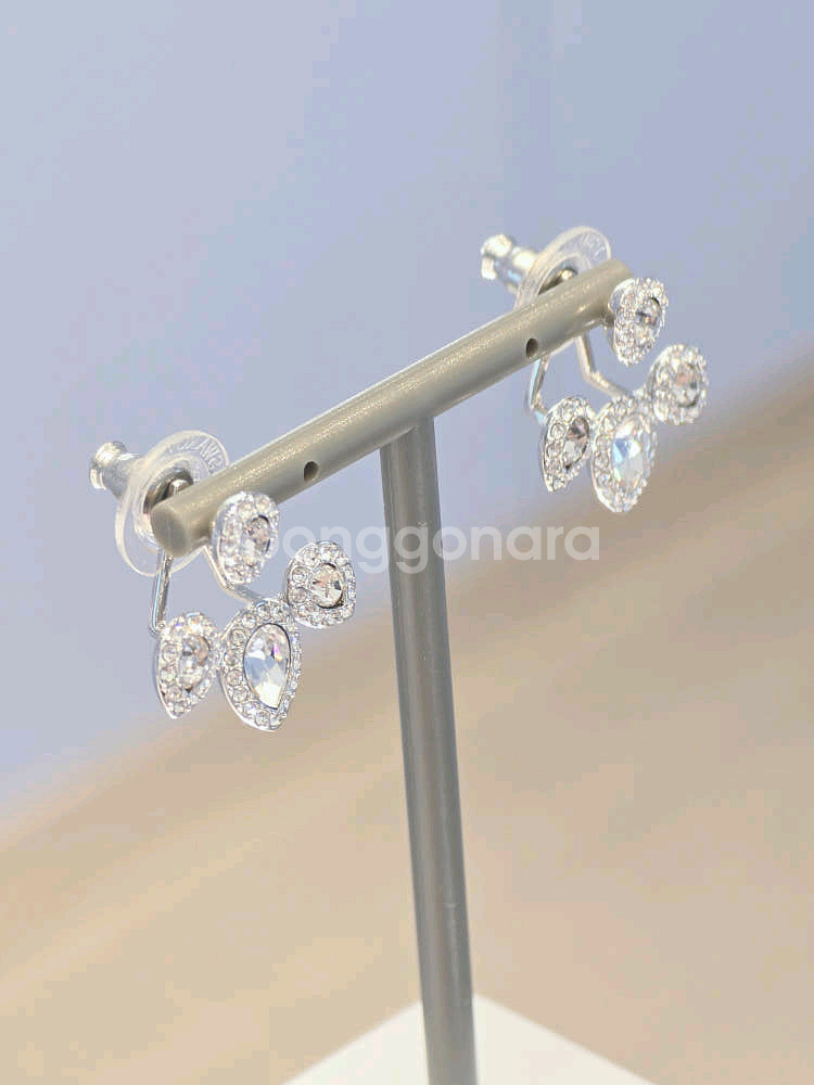 (새상품) 스와로브스키 귀걸이--8