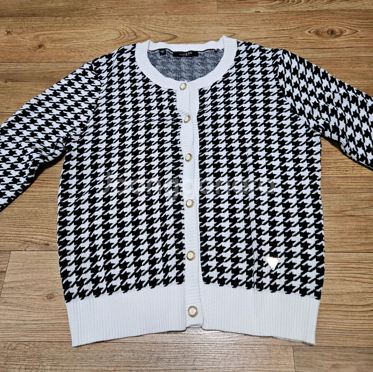 게스 흰검 니트 단추 가디건 M--1