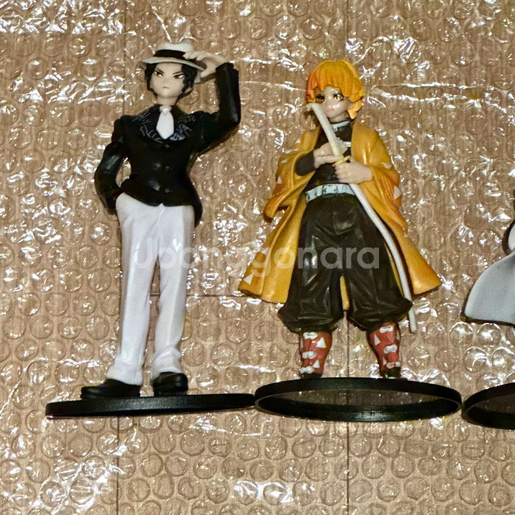 귀멸의칼날 피규어 4종 세트 (무잔,젠이츠,시노부,이구로)--1