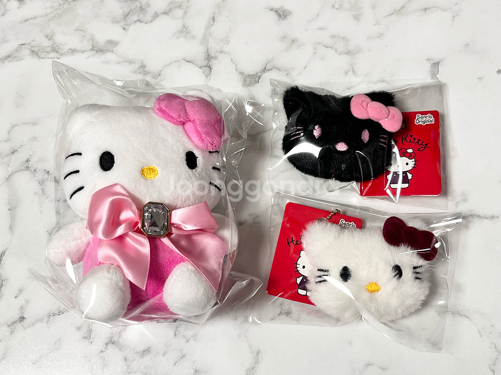 산리오 헬로키티 키링 3가지 새상품--0