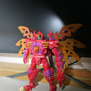 트랜스포머 레거시 드래곤 메가트론 트랜스메탈2