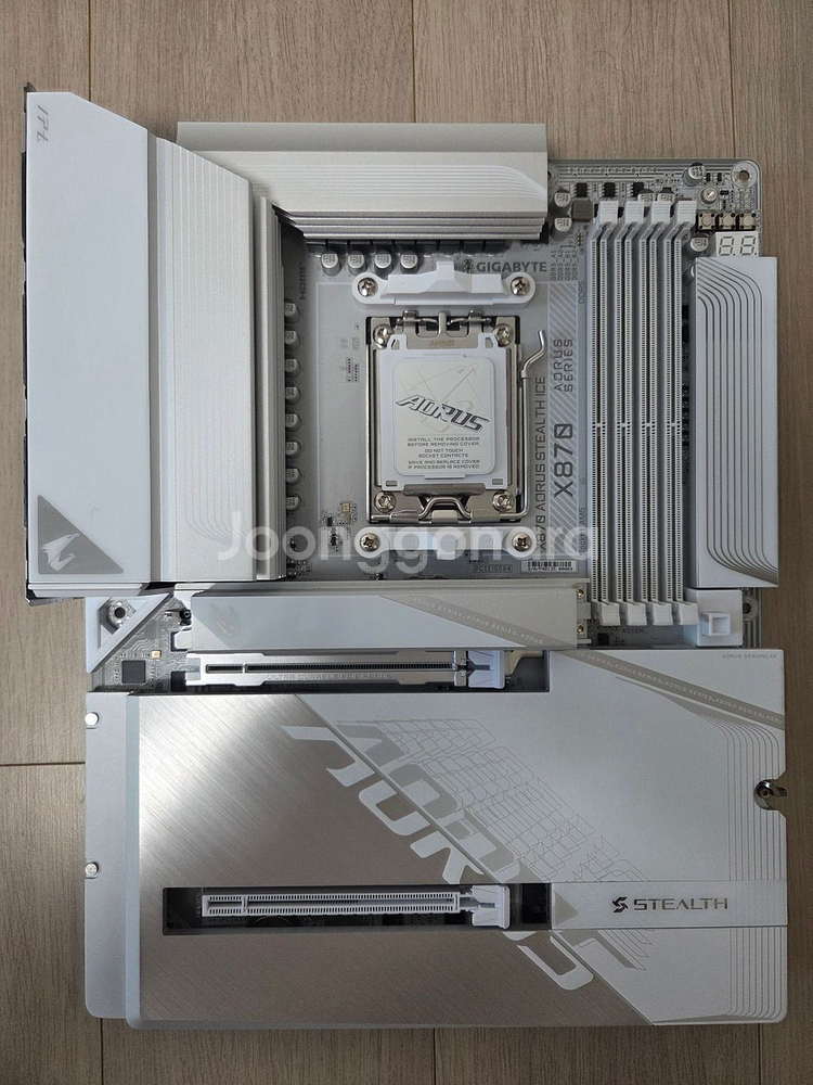 GIGABYTE X870 AORUS STEALTH ICE 피씨디렉트 팝니다--1