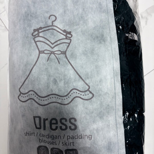 노스페이스 눕시 1992 차콜 패딩 판매