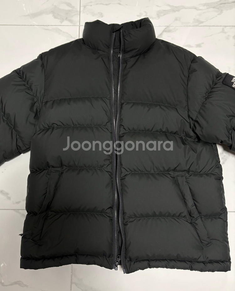 노스페이스 눕시 1992 차콜 패딩 판매--1