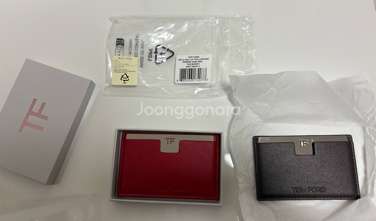 톰포드 뷰티 미러 카드지갑 판매--0