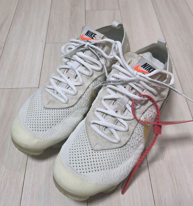 나이키x오프화이트 에어 베이퍼맥스 V2 화이트--2