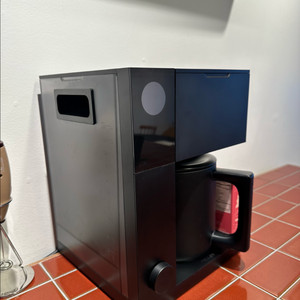 펠로우 에이든 팝니다