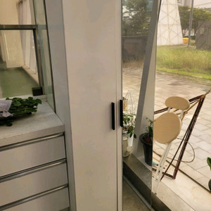 거울수납장 옷장