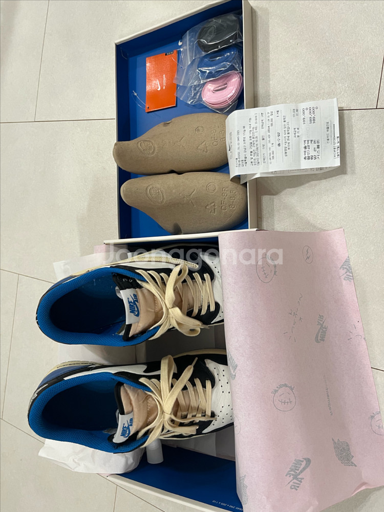 나이키x스캇x프라그먼트 조던1로우 265--0