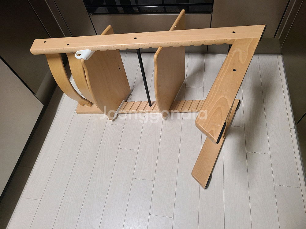 스토케 트립트랩 하이체어 팝니다.--3