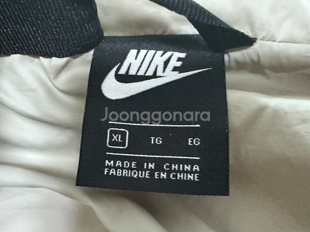 나이키 여성용 패딩--4