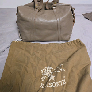 일비종떼 신품 가죽 보스턴백