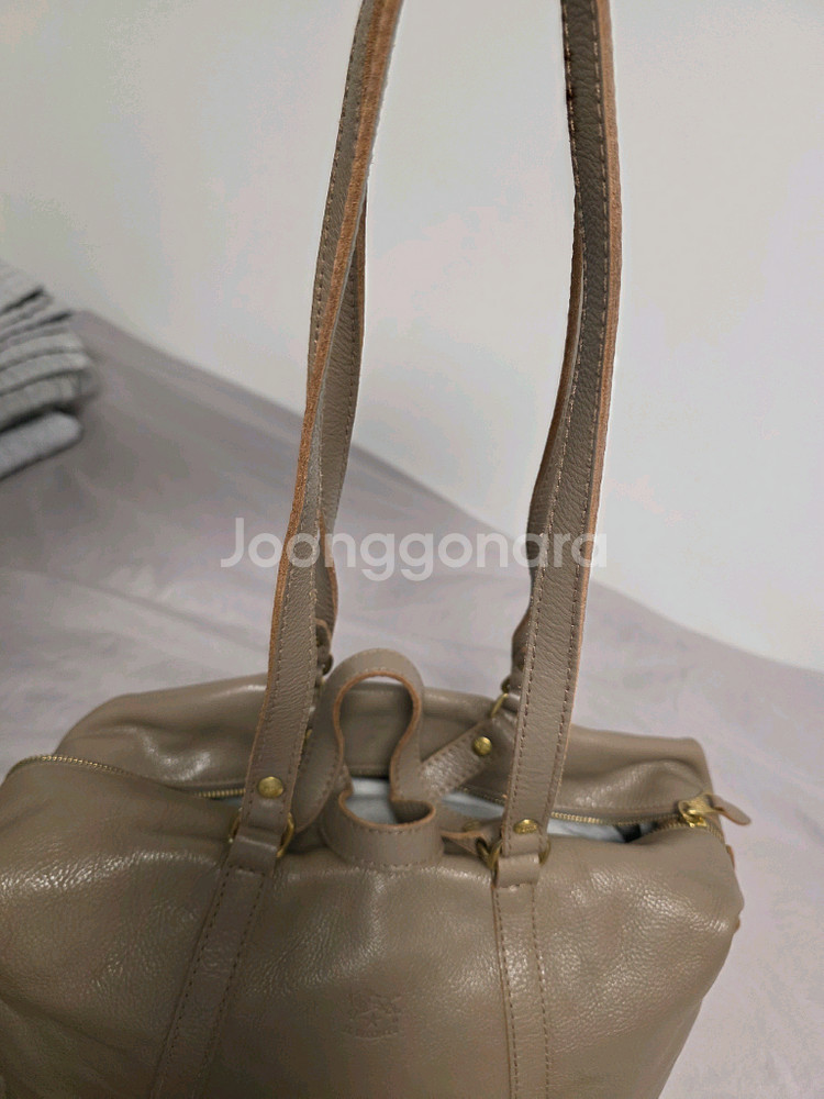 일비종떼 신품 가죽 보스턴백--5