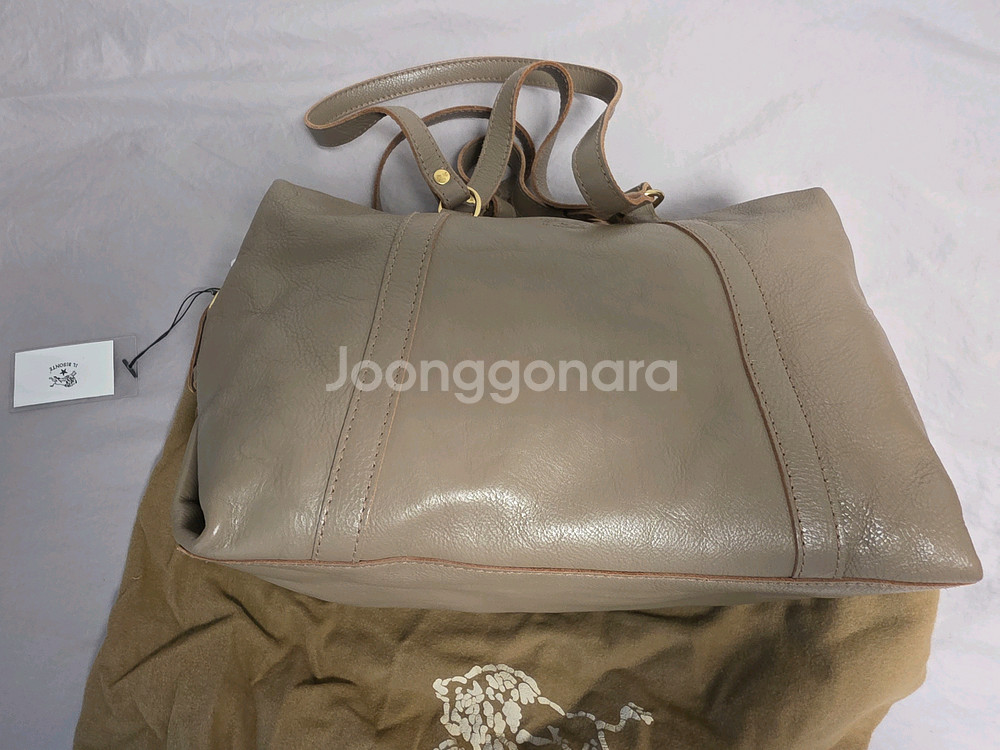 일비종떼 신품 가죽 보스턴백--4