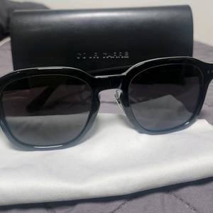 쿠케리 선글라스