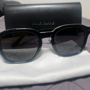 쿠케리 선글라스