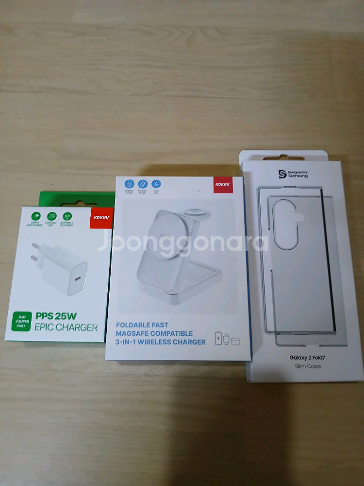 갤럭시 Z폴드7 1TB 블랙 새제품--4